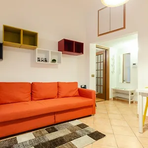 Appartement Cozy Flat - Porta Romana - Duomo, Milan